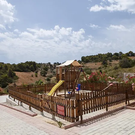 Edem Porto Cheli